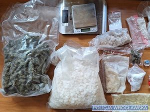 3 kg narkotyków przechwycili wrocławscy policjanci z Wydziału Kryminalnego komendy miejskiej