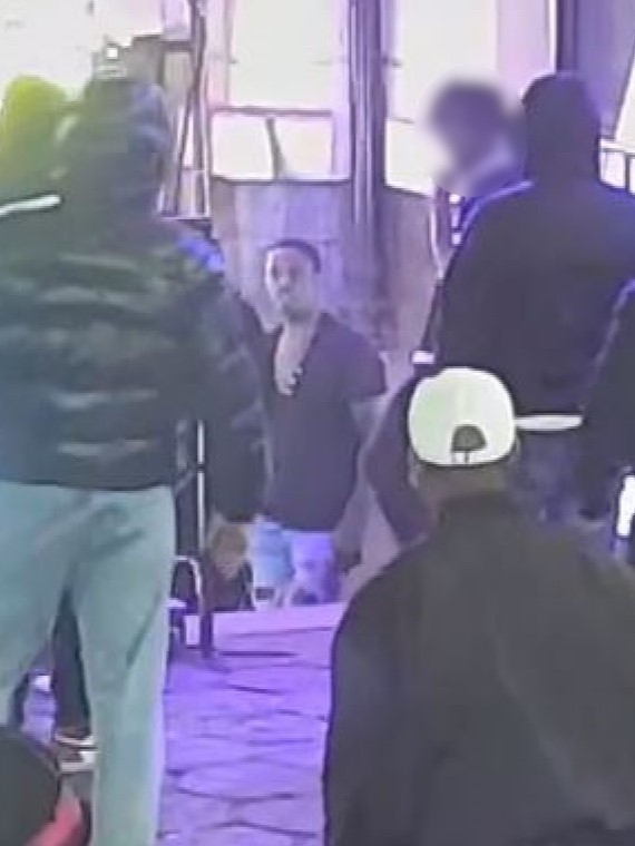 wizerunek osoby poszukiwanej