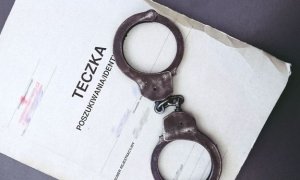 Policjanci z Kobierzyc zatrzymali poszukiwanego listem gończym przestępcę. Unikał ponad 2 letniej kary pozbawienia wolności