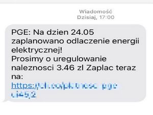 Fałszywy SMS od oszustów