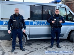 Mieszkający w Niemczech mężczyzna podjął desperacki krok. W uratowaniu jego życia pomogli policjanci z Kątów Wrocławskich