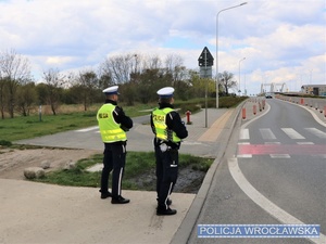 Aż 17 nietrzeźwych kierujących zatrzymali wrocławscy policjanci w ciągu 3 pierwszych dni trwającego długiego weekendu majowego