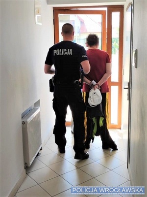 Zatrzymany przez policjantów mężczyzna