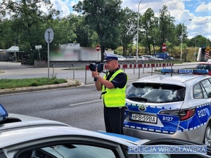 W miony piątek policjanci z wrocławskiej drogówki prowadzili działania „PRĘDKOŚĆ”. Dzisiaj podsumowanie efektów tej akcji