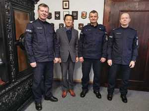 Wicekonsul Ambasady Republiki Korei w Polsce z wizytą w dolnośląskiej komendzie