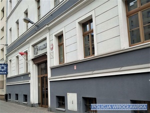 Zdjęcie poglądowe budynku Komisariatu Policji Wrocław-Rakowiec