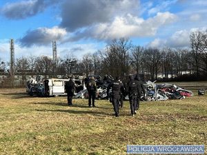 Wrocławscy policjanci wzięli udział w szkoleniu pn. Siłowe Otwieranie Pomieszczeń