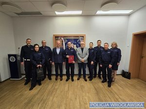 Podziękowania od Prorektora Uniwersytetu Medycznego dla wrocławskiej Policji
