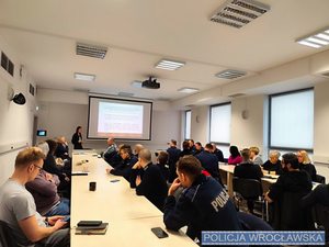 Wspólne szkolenia policjantów oraz kuratorów sądowych - wzmocnienie współpracy na rzecz ochrony dobra dziecka
