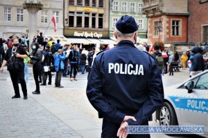 Działania policjantów w związku z naruszeniami przepisów prawa przez uczestników zgromadzeń we Wrocławiu i Lubinie