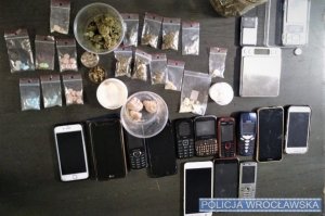 Dzięki policjantom z wrocławskiej drogówki kolejne duże ilości narkotyków nie trafią na rynek