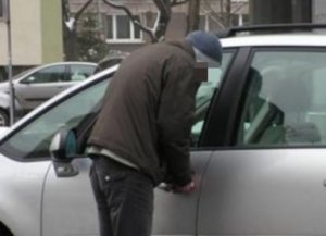 Czy wiesz, jak możesz uchronić swój samochód przed kradzieżą lub włamaniem? Przeczytaj…
