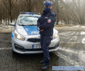 Wrocławska policjantka w drodze na służbę uratowała ludzkie życie