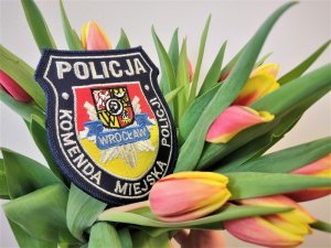 Życzenia Komendanta Miejskiego Policji we Wrocławiu z okazji Dnia Kobiet