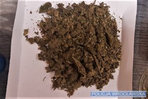 Marihuana podczas ważenia