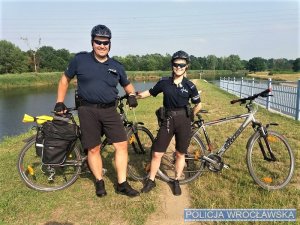 Wrocławscy policjanci wyjechali na ulice w patrolach rowerowych